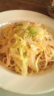 mumokuteki cafe